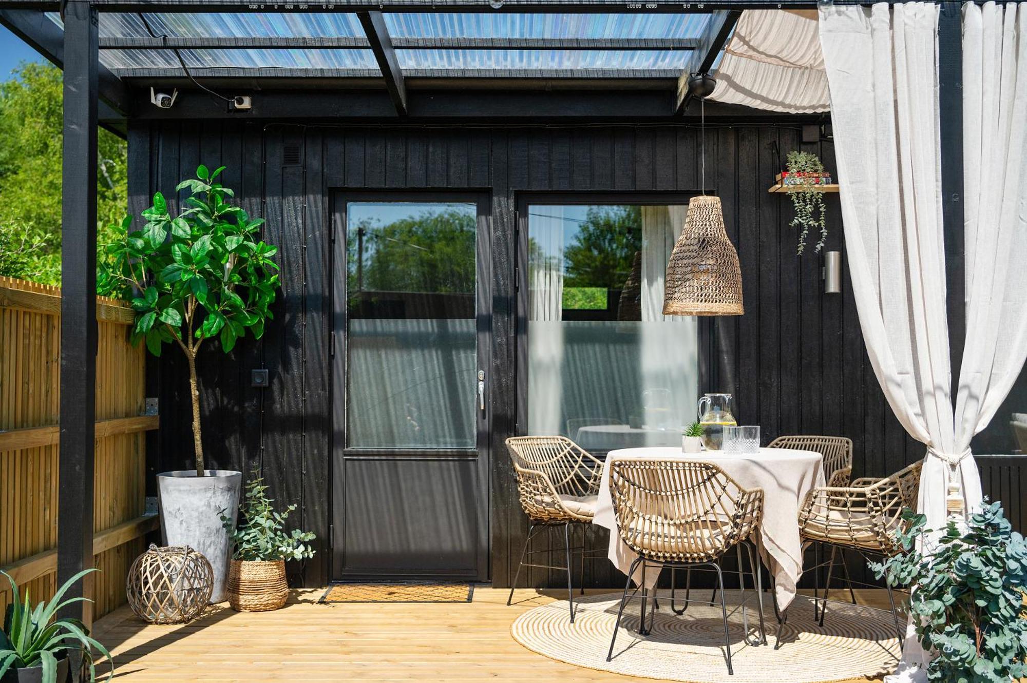 Home Away Apartments Stockholm Bagian luar foto